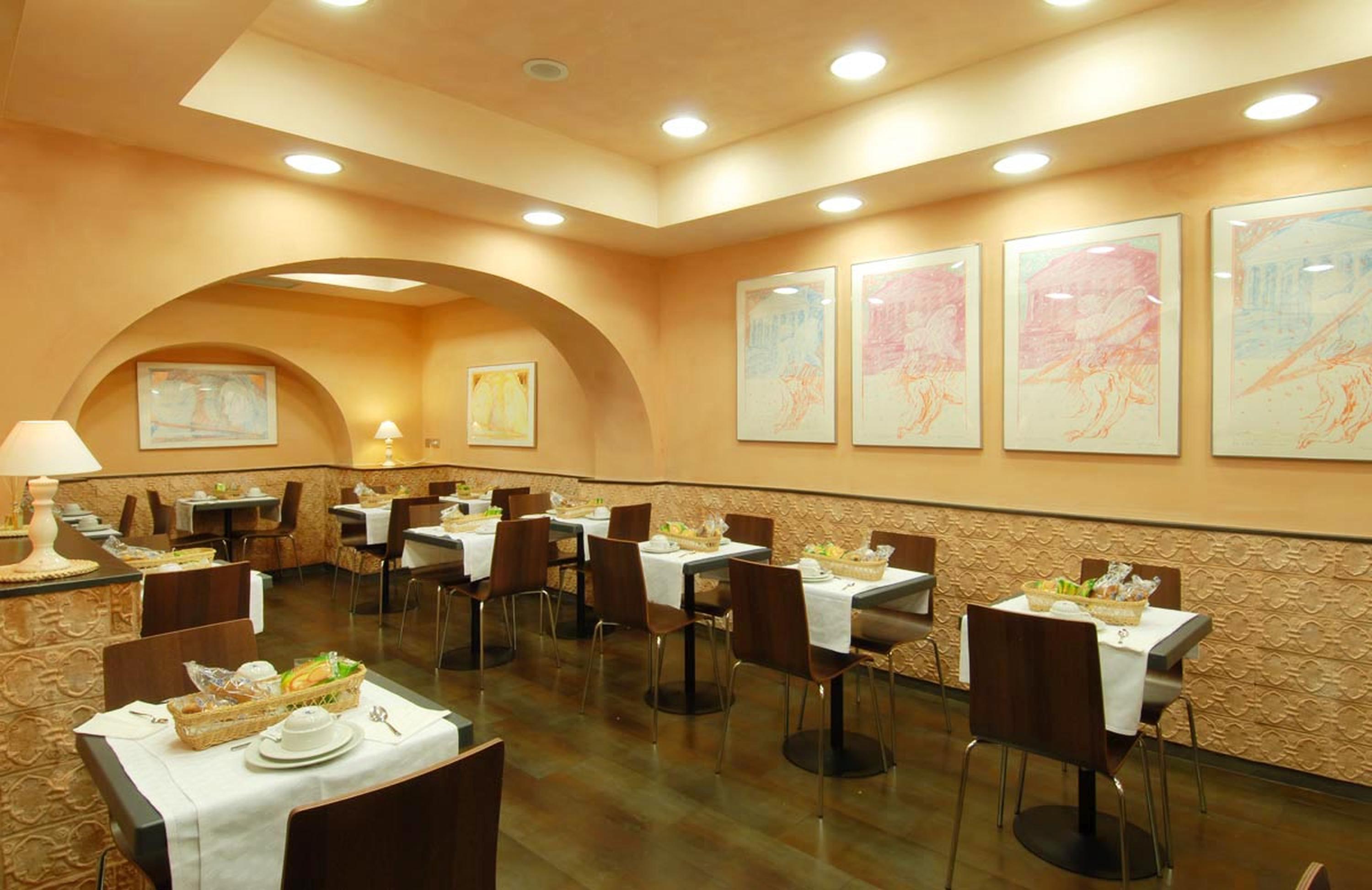 Hotel Terminal Roma Restoran fotoğraf