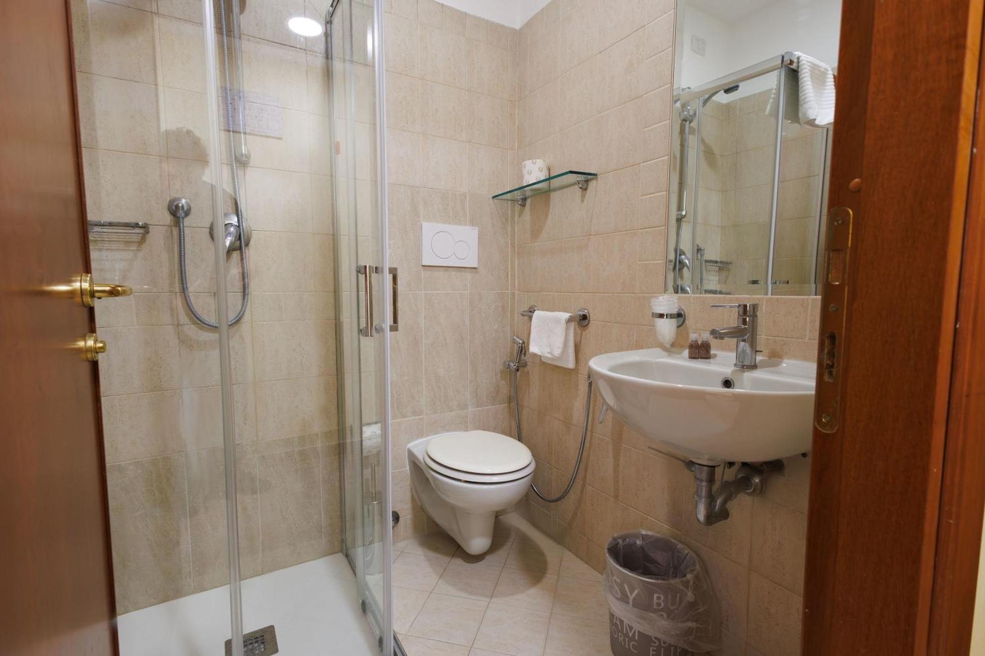 Hotel Terminal Roma Dış mekan fotoğraf
