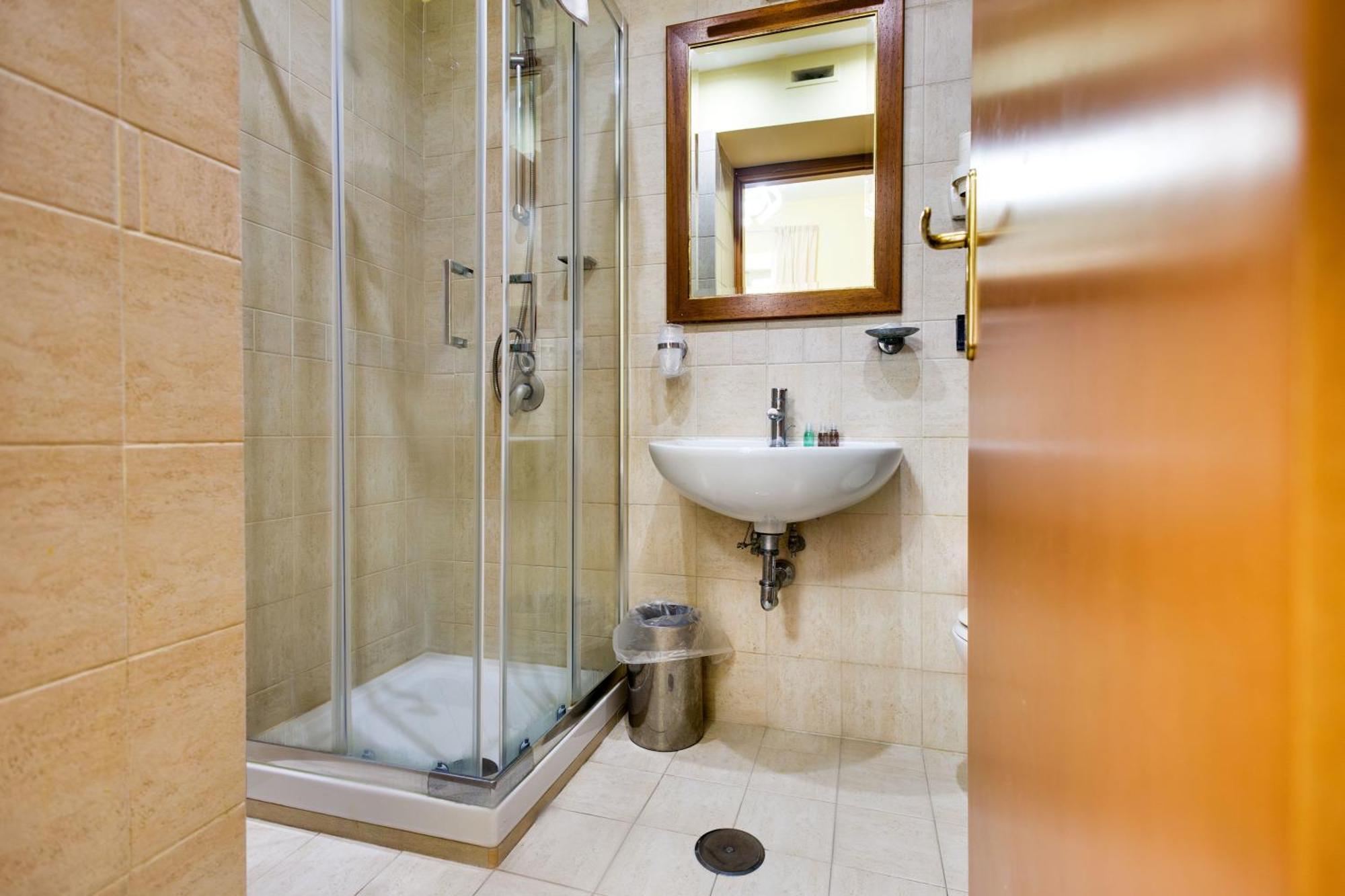 Hotel Terminal Roma Dış mekan fotoğraf